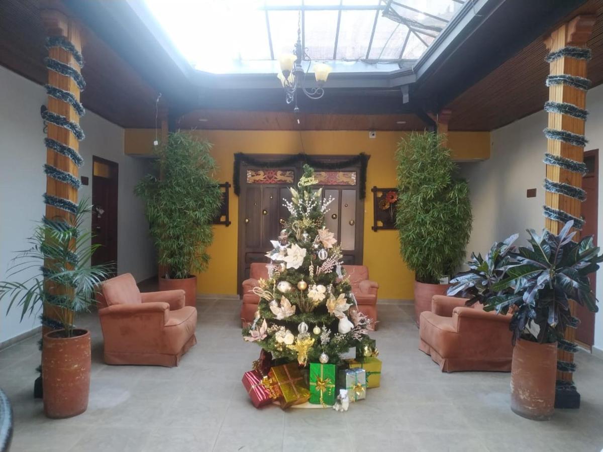 Hotel Plaza Mayor Дуитама Экстерьер фото